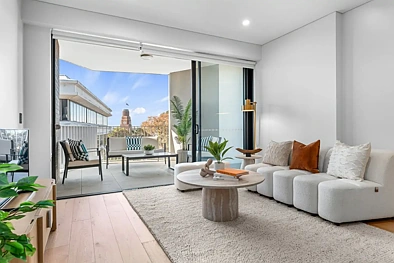 Petersham 2房 Petersham 尊贵地标中的奢华公寓 Luxe in Prestige Petersham Showpiece
