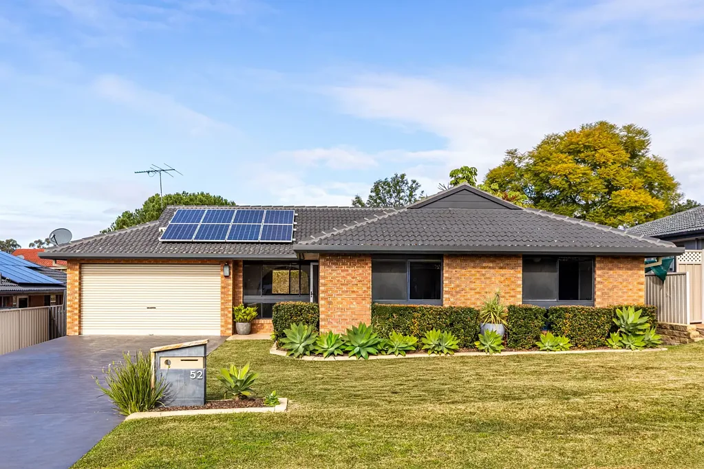 Spacious Modern Family Home in a Prime Location