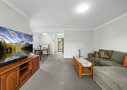 6/7 Macquaire Road, Ingleburn