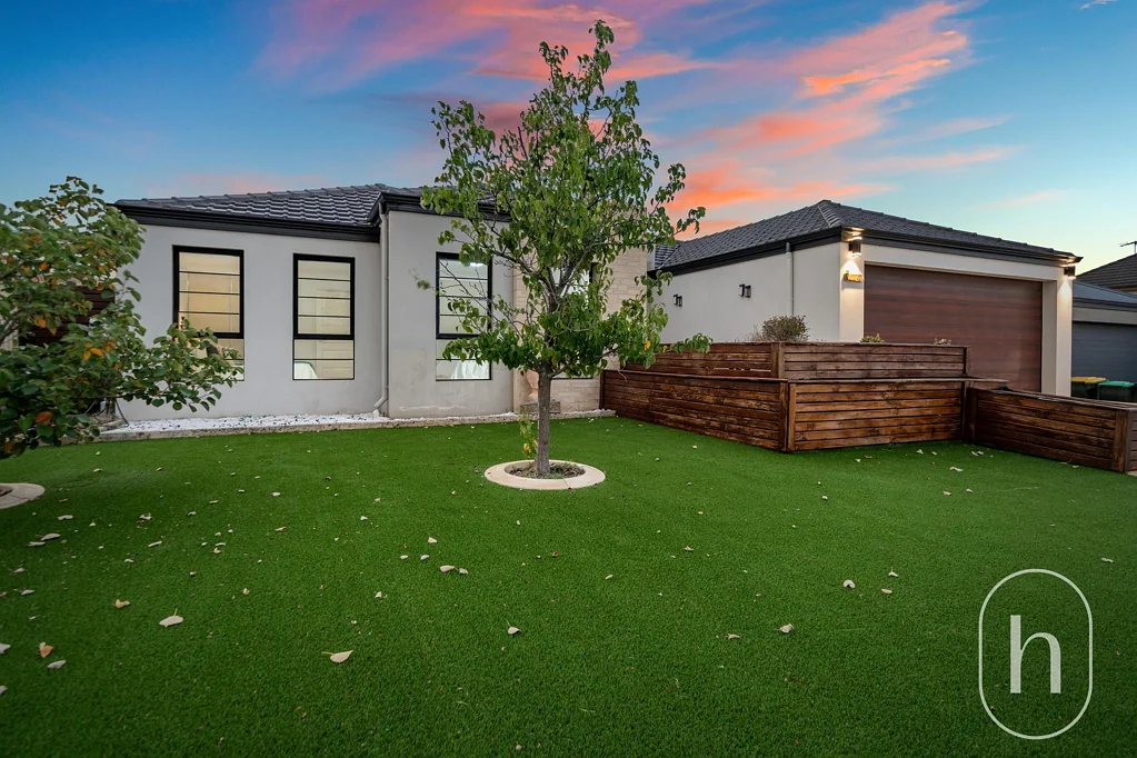 9 Wicklow Circle, Darch, WA 6065