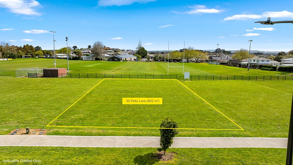 Patumahoe Village Vibes & Rugby Views