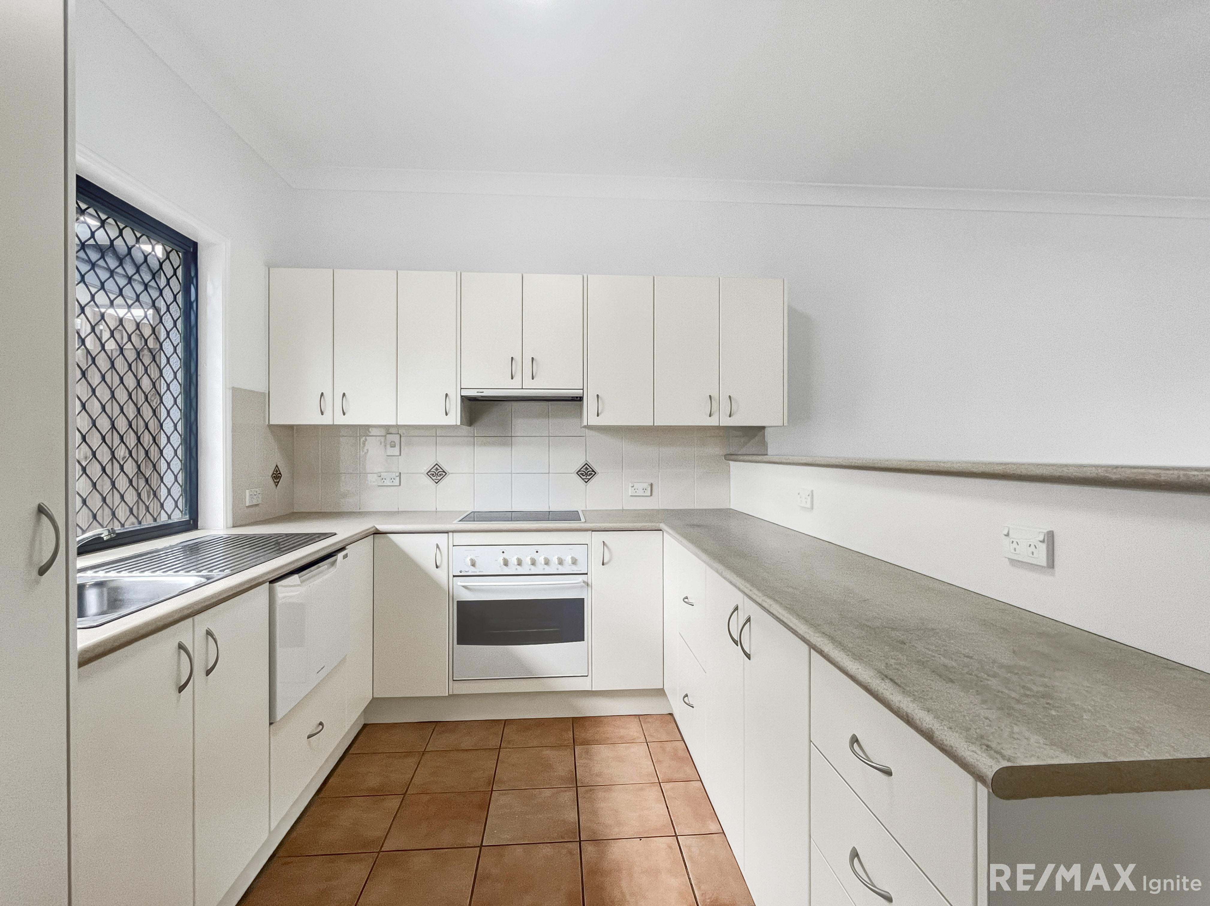 UNIT 65 250 SUMNERS RD, RIVERHILLS QLD 4074, 0 कमरे, 0 बाथरूम, Townhouse