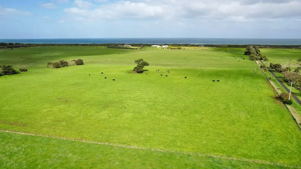 Narrawong  Coastal Lifestyle Grazing at Narrawong