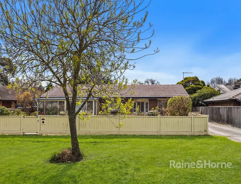 81 Harker Street, Sunbury, VIC 3429, 3 ਕਮਰੇ, 2 ਬਾਥਰੂਮ, House
