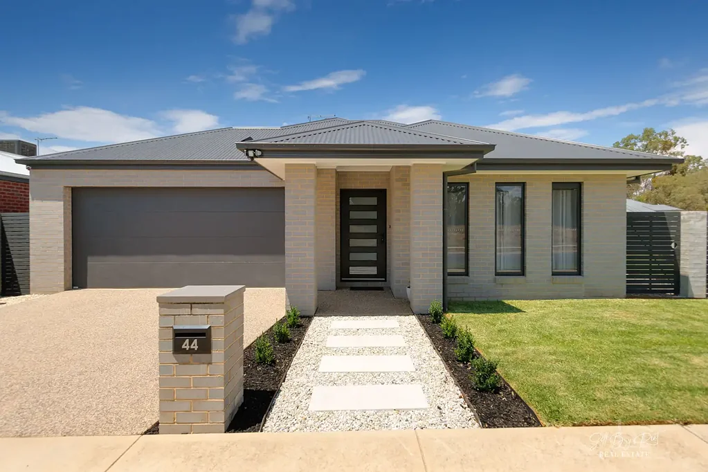 44 CUTHBERT STREET, Killara, VIC 3691