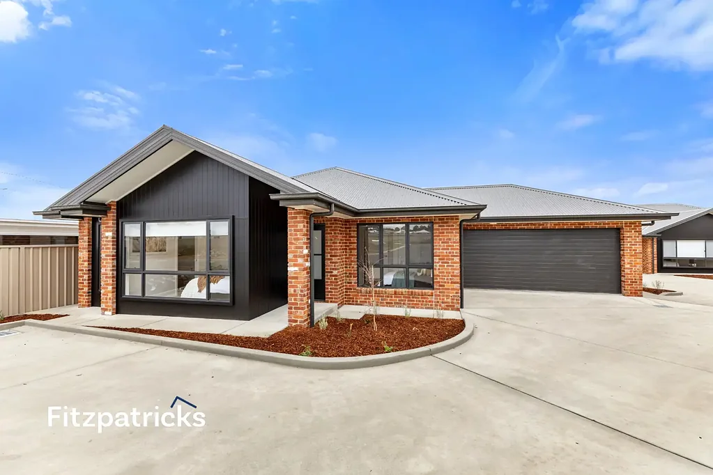 1/7 Denny Crescent, Gobbagombalin, NSW 2650