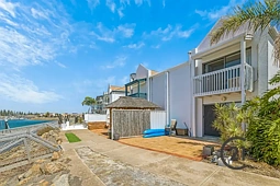 139 Gulf Point Drive, North Haven
