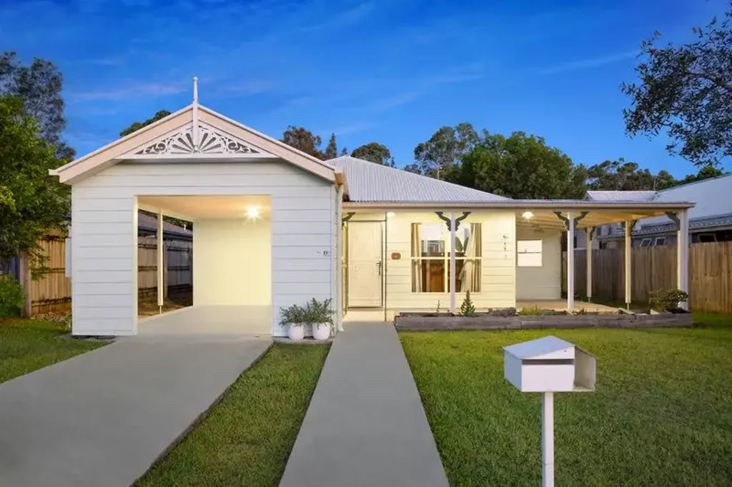 24 Debbie Way, Nerang, QLD 4211