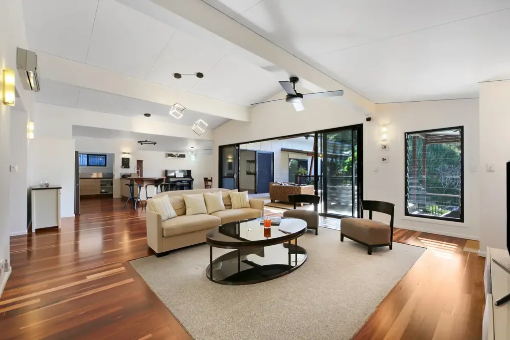 Tallebudgera 4कमरा Leafy Sanctuary Fusing Privacy, Tranquillity and Charm