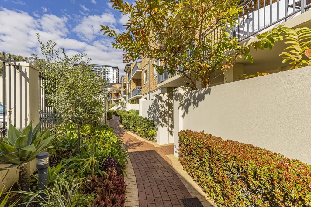 Joondalup 1chambre Ground Floor Charm in the Heart of Joondalup