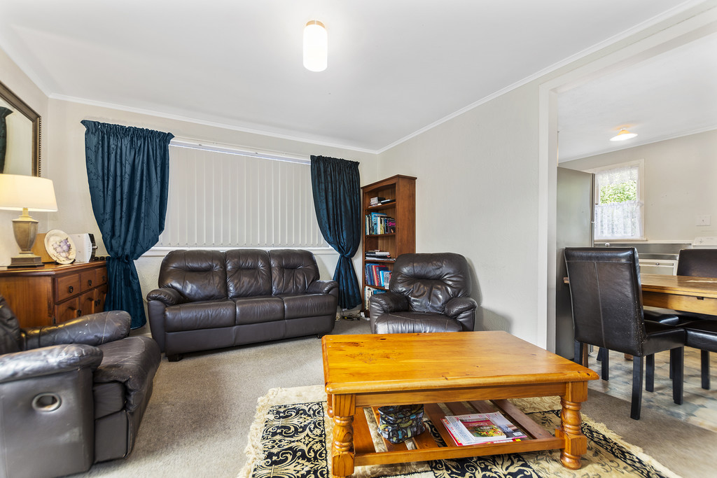 128 Windsor Road, Bellevue, Tauranga, 4 Bedrooms, 1 Bathrooms