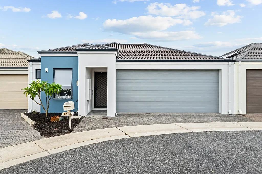 12 Glendalough Loop, Canning Vale, WA 6155