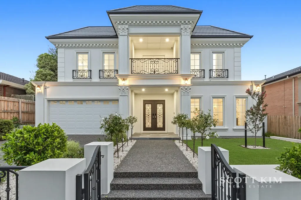 Glen Waverley 5Kwarto Elegant Grand Family Living with Luxury Entertaining Spaces