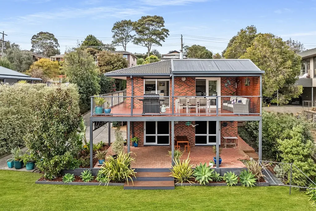 16 Dorset Road, Mount Martha, VIC 3934