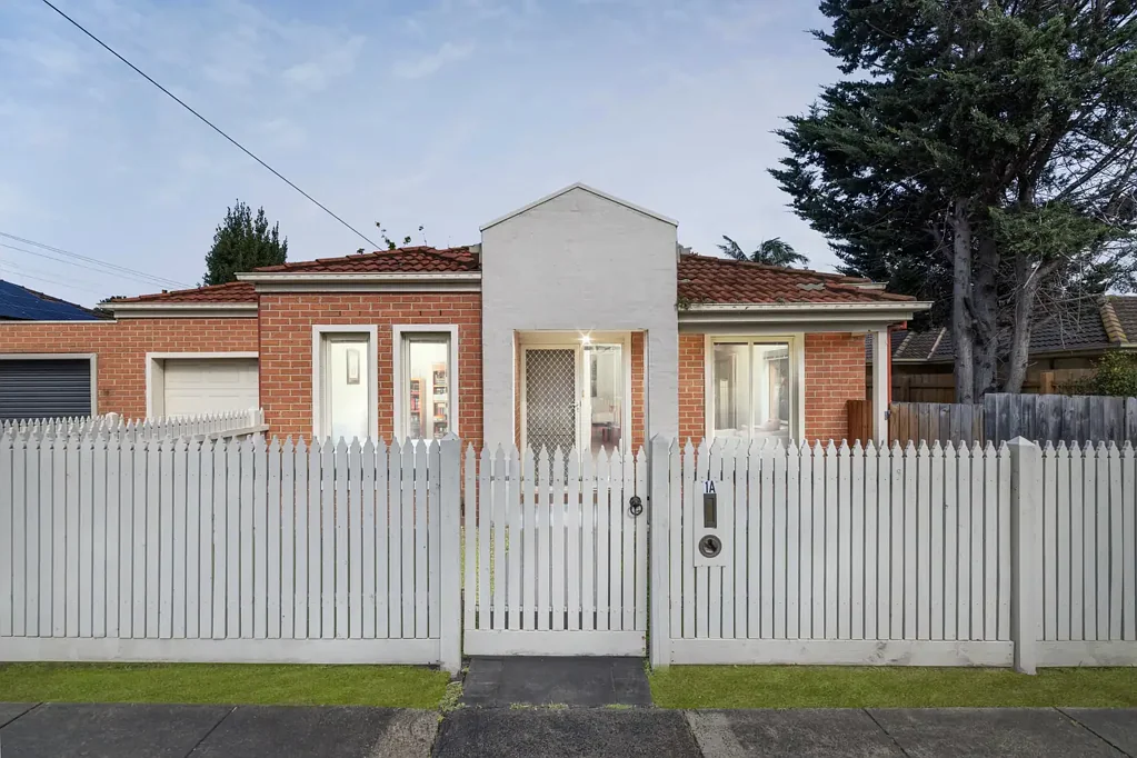 1A Vivienne Street, Seaford, VIC 3198