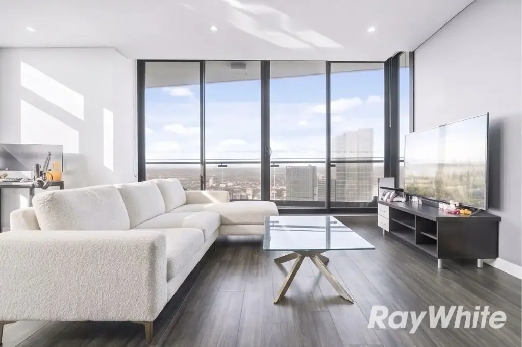Parramatta 2બેડરૂમ LUXURIOUS NORTH-EAST FACING APARTMENT WITH RIVER & SYDNEY CITY VIEWS
