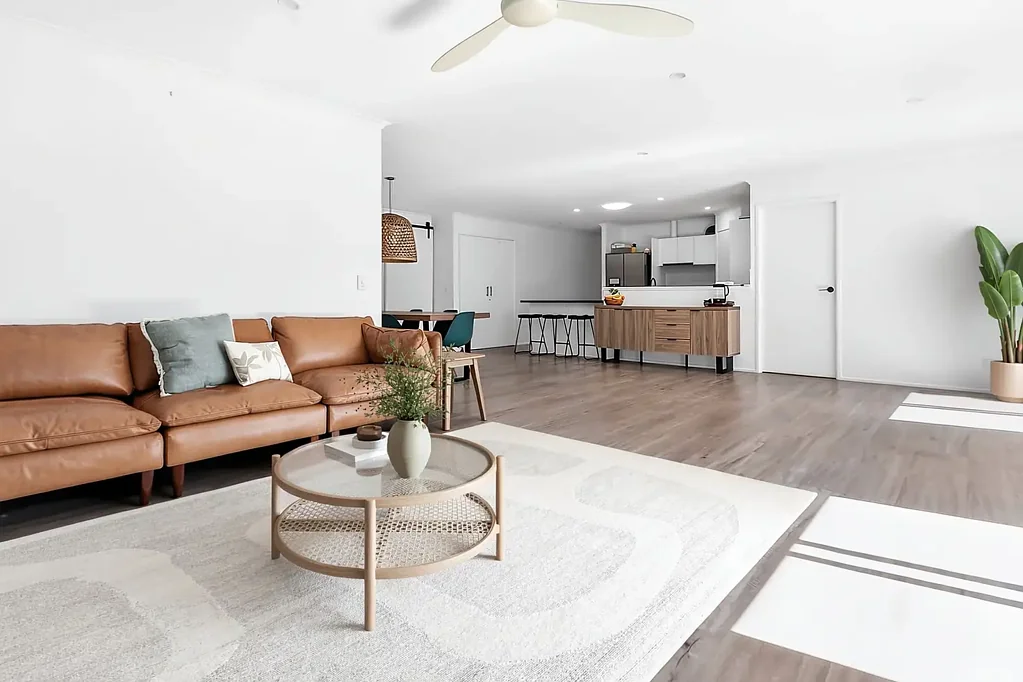 Coolum Beach 4房  Renovated Coastal Living in a Quiet Family Setting