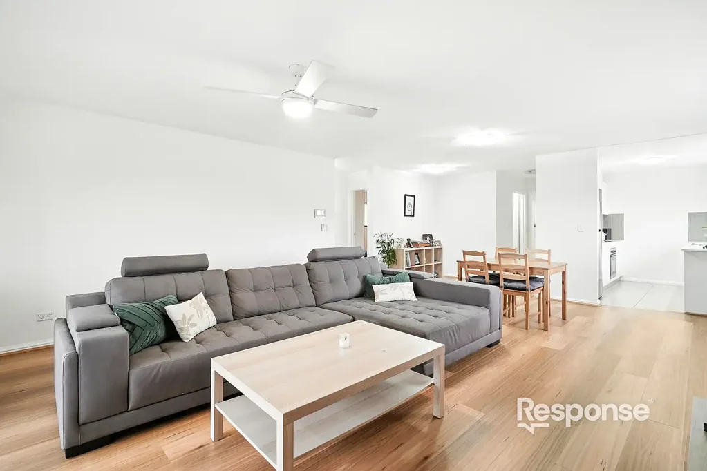 Penrith 2ਬੈੱਡਰੂਮ Modern Elegance | Convenient Location | Light-Filled Top-Floor 2-Bedroom Unit