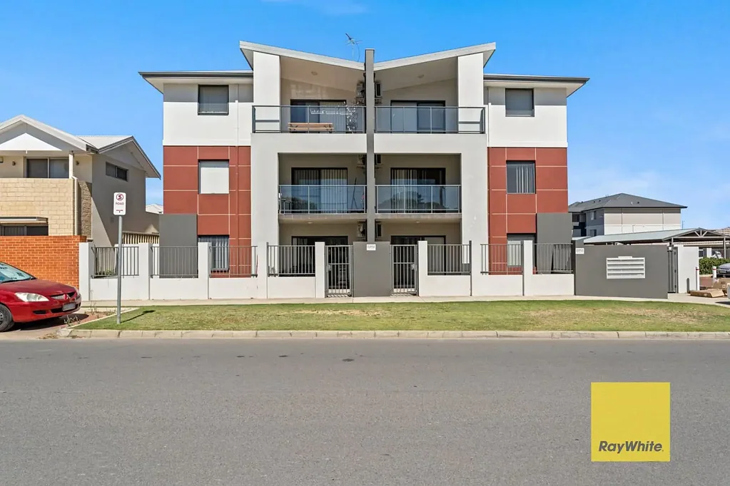 2/27 Camberwell Street, Beckenham, WA 6107