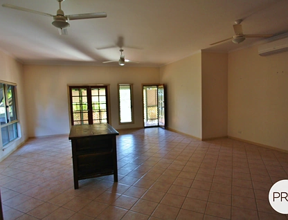 24b Smirnoff Place, Cable Beach, Outback (North), 3房, 2浴, House