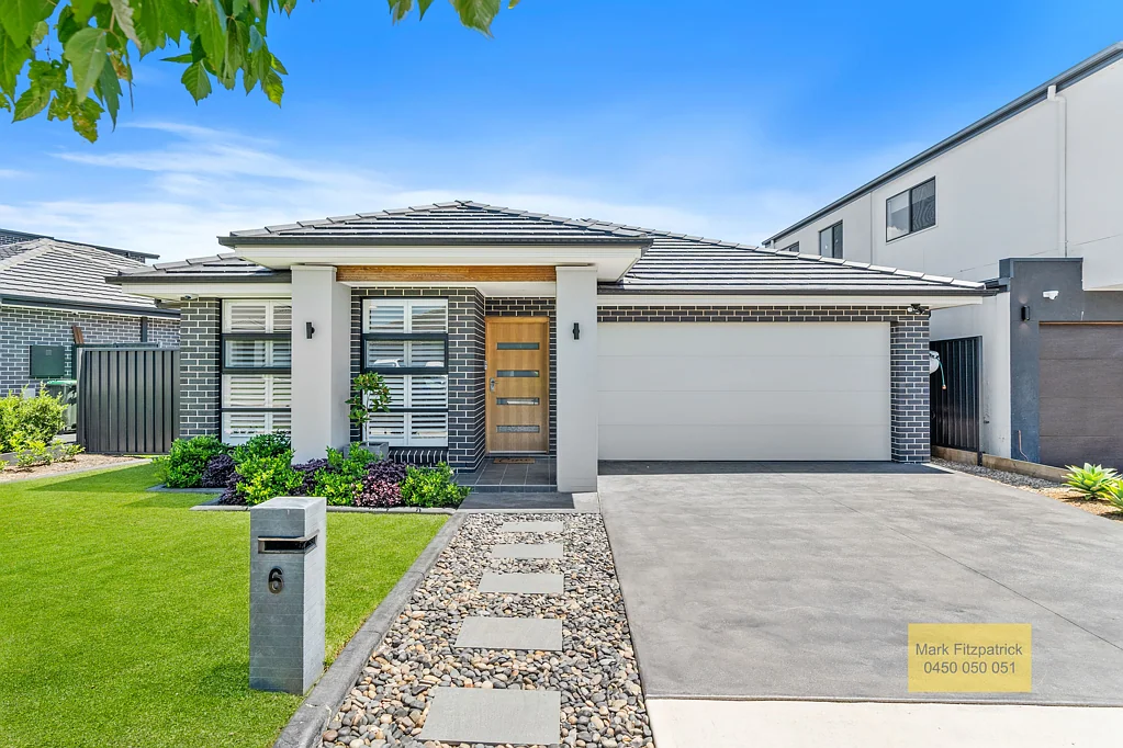 6 Ditzell Street, Catherine Field, NSW 2557