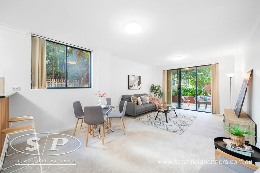 Strathfield 2બેડરૂમ Luxury 146 sqm North-Facing Ground Floor Apartment