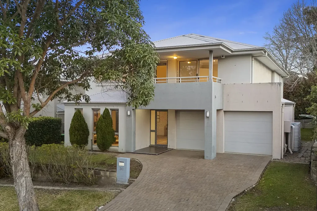 Morisset Park 5 Bedroom Space, Position and Lifestyle at Trinity Point