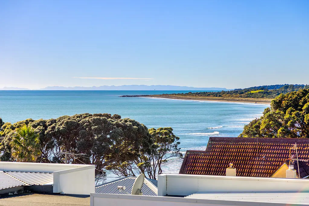 New Plymouth Central 3 Bedroom An Enviable Postion