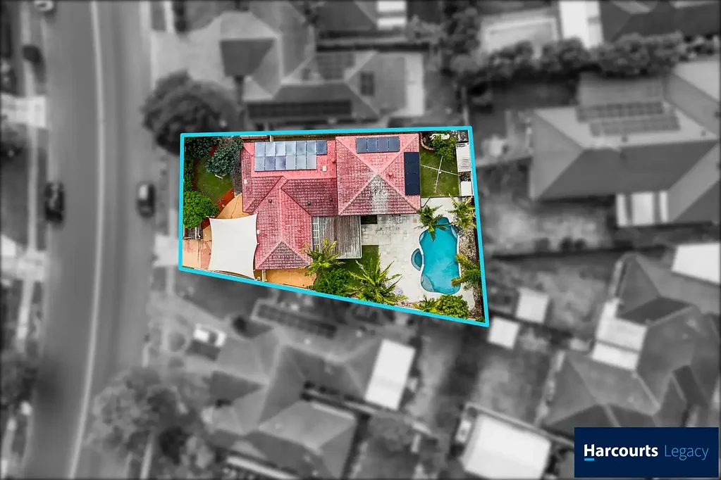 Quakers Hill 5房 宽敞住宅，附带 5 卧室/可作休闲区/工作室！ MUST SELL - OFFER NOW ! Massive House with attached 5 Bed/Potential Retreat/Studio !
