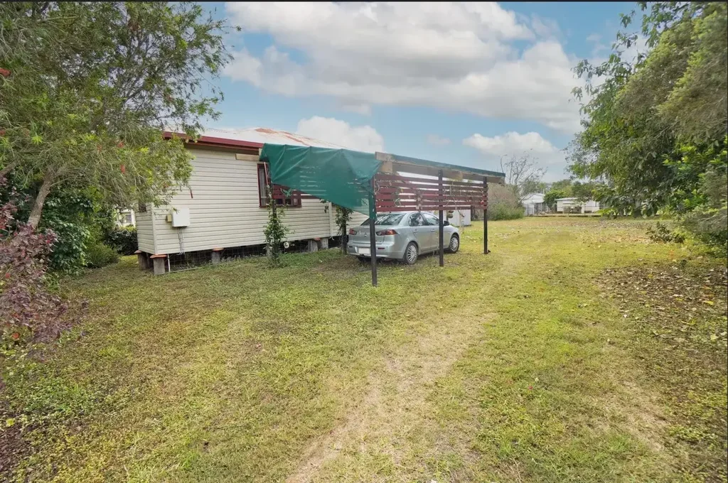 Comfortable 2-Bedroom Home in a Convenient Location