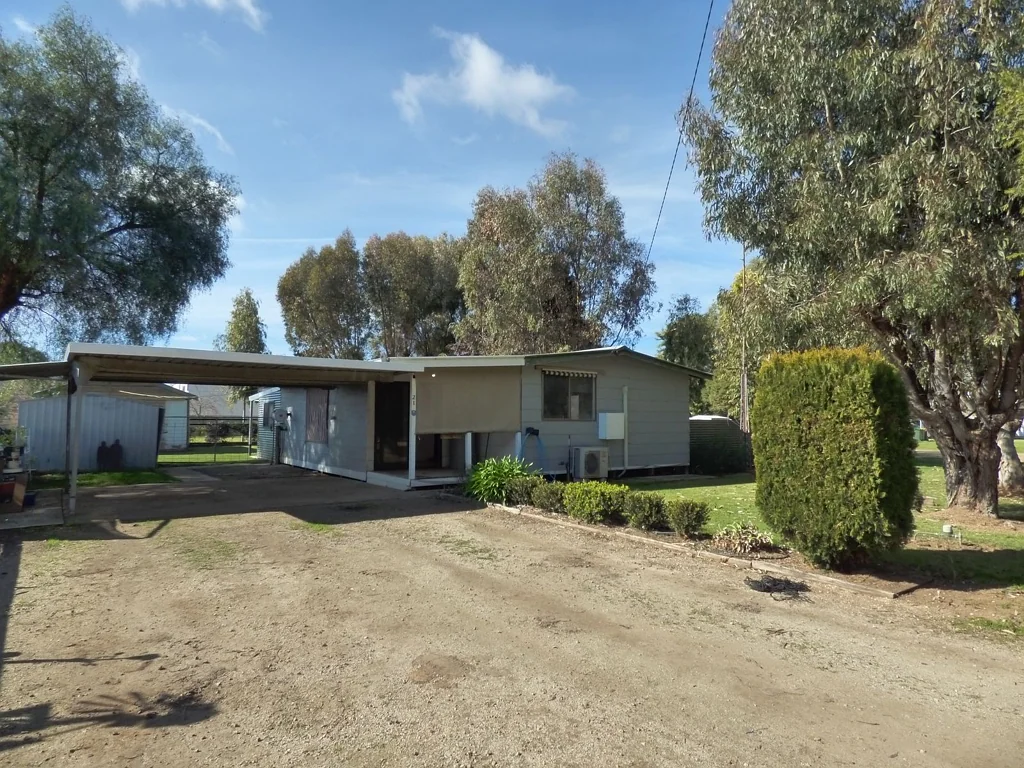 21 Koala Street,, Wakool, NSW 2710