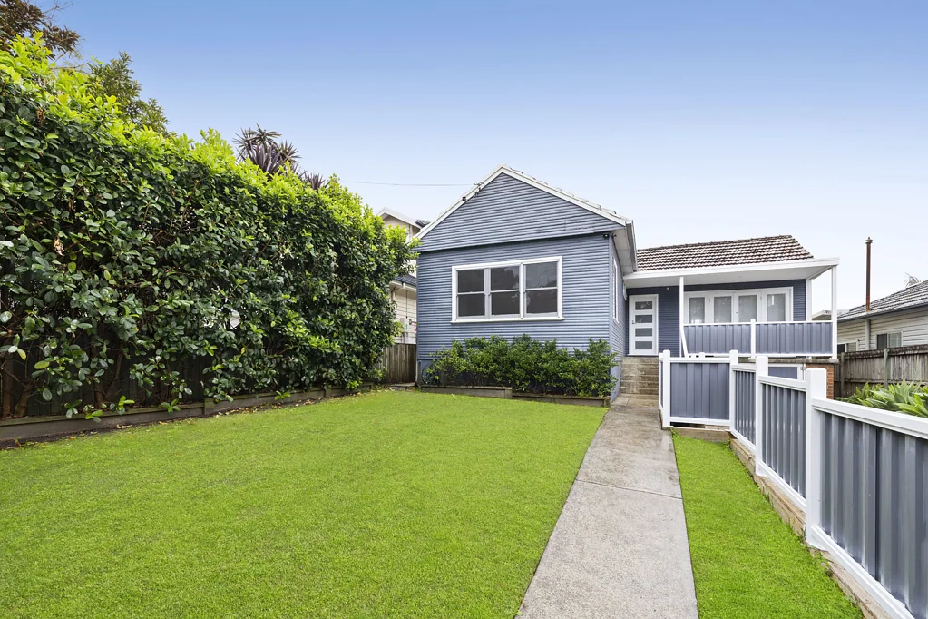 Seaforth 3房 经典海滨 Weatherboard 住宅，适合家庭居住 Classic coastal weatherboard with family appeal