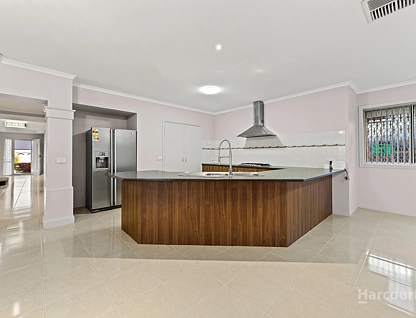 34 Chesterfield Road, Cairnlea, VIC 3023, 5房, 4浴, 独立屋