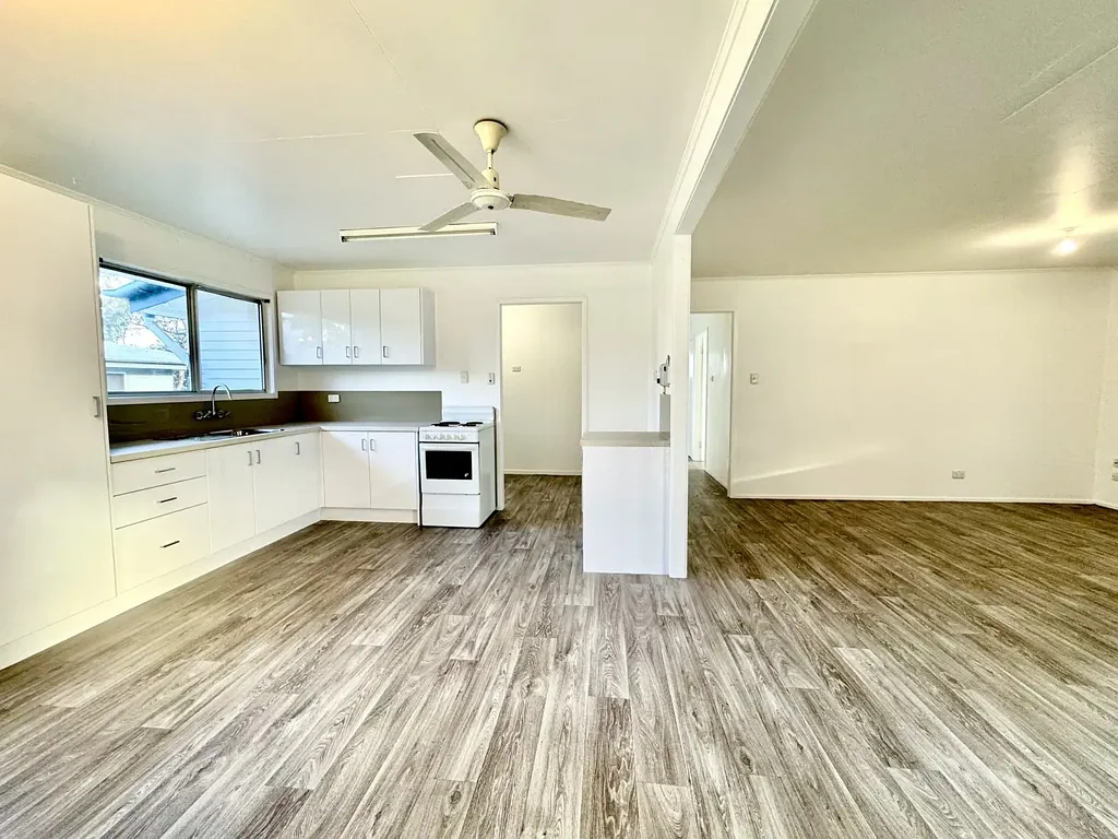 STYLISHLY UPDATED 4 BEDROOM HOME IN PRIME LOCATION