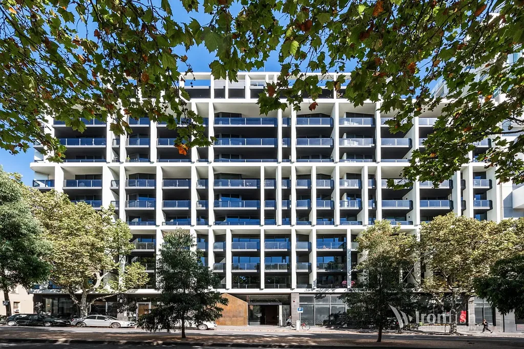 Carlton 2部屋 Contemporary Carlton Living in the Prestigious Eminence