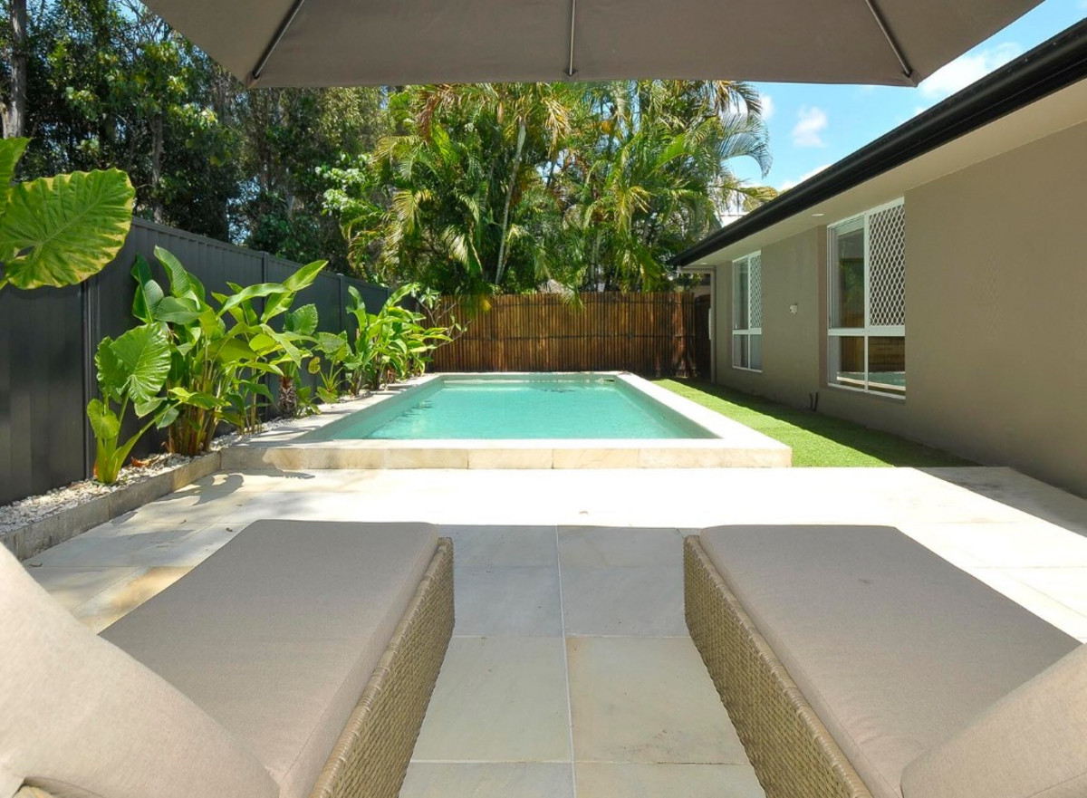 7 SEVILLE CCT, BURLEIGH WATERS QLD 4220, 0 ห้องนอน, 0 ห้องน้ำ, House