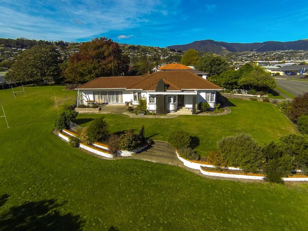 43 Golf Road, Paraparaumu Beach