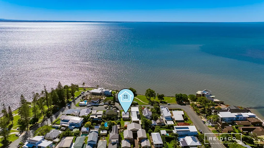 Scarborough 2 Bedroom Top of the Peninsula!