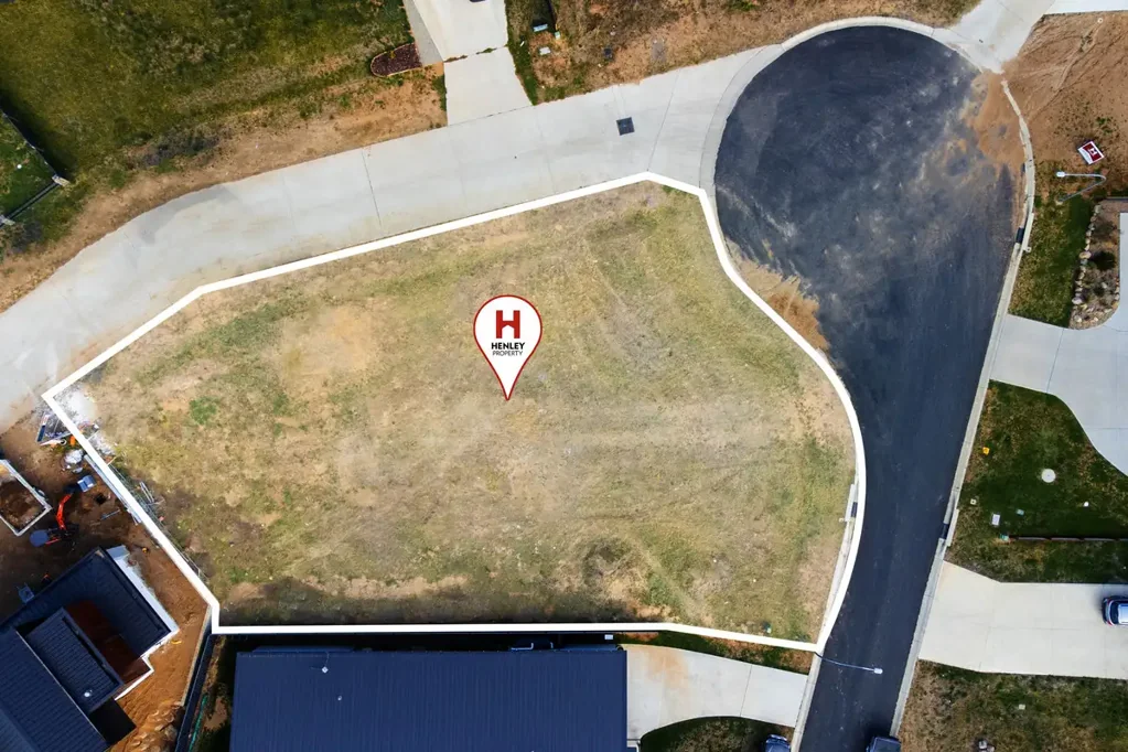 East Jindabyne Desirable Land in East Jindabyne.