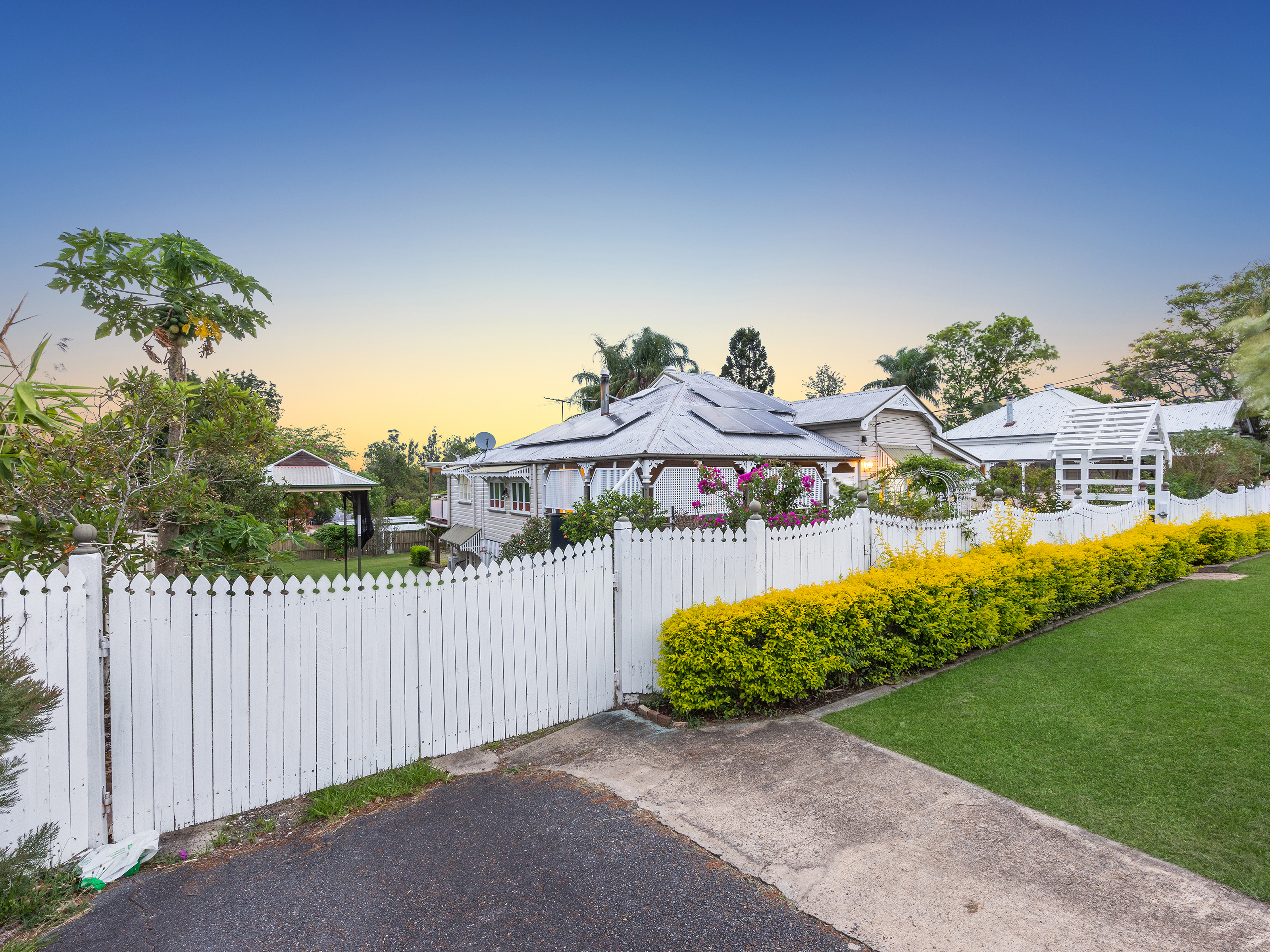 30 CRIBB ST, SADLIERS CROSSING QLD 4305, 0 habitaciones, 0 baños, House