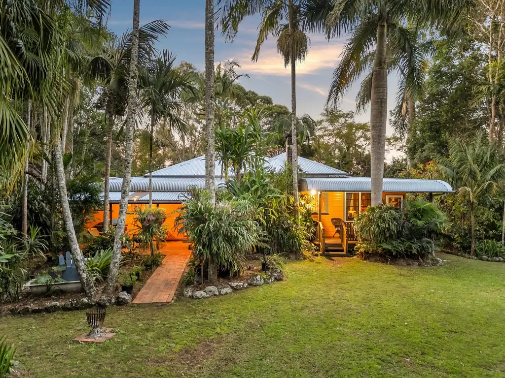 Goonellabah 3침실 Gorgeous Farmhouse with Timeless Charm