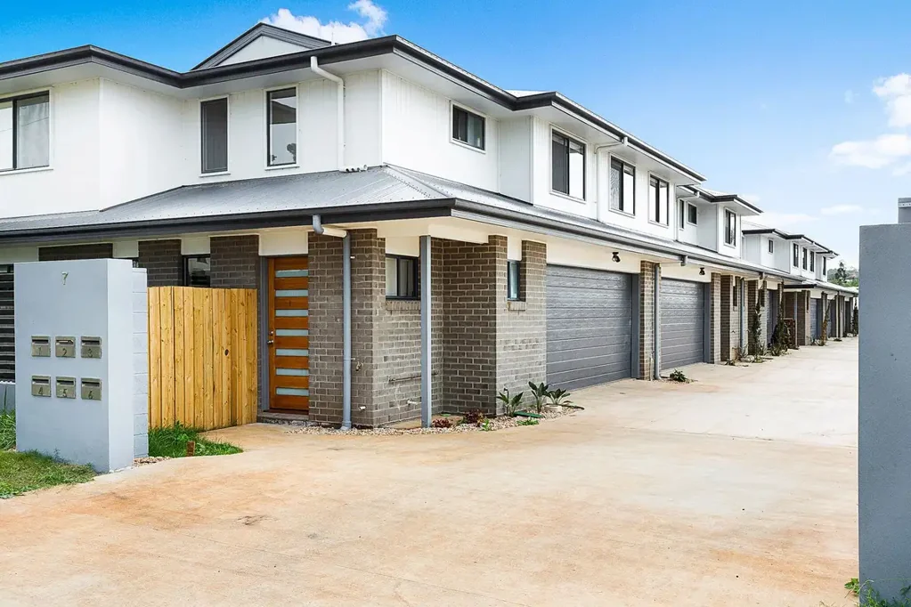 Spacious 3 Bedroom Townhouse