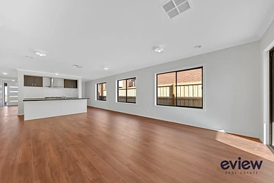 70 Gillespie Avenue, Werribee, VIC 3030, 5 Schlafzimmer, 2 Badezimmer, House