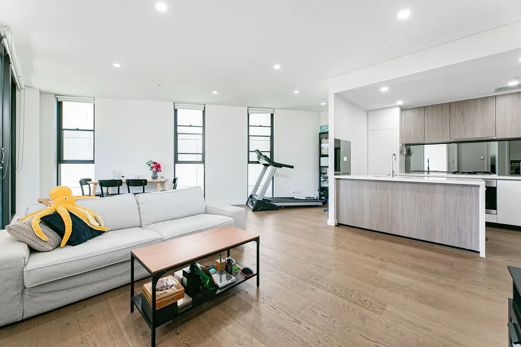Modern 2-Bedroom Apartment with Premium Finishes and Prime Location - Available for Rent