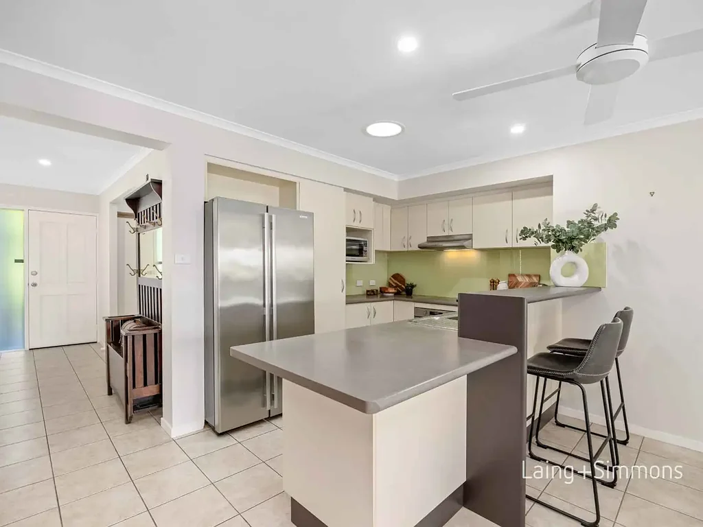 27 Greenmeadows Drive, Port Macquarie, NSW 2444