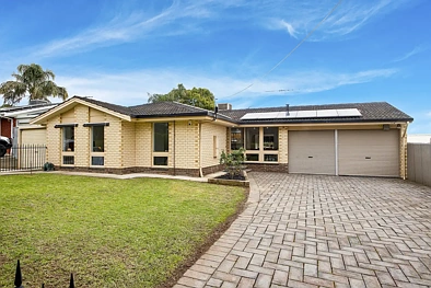 Gulfview Heights 5房  Family Ready 20m Frontage Home in Boutique Lifestyle Locale!
