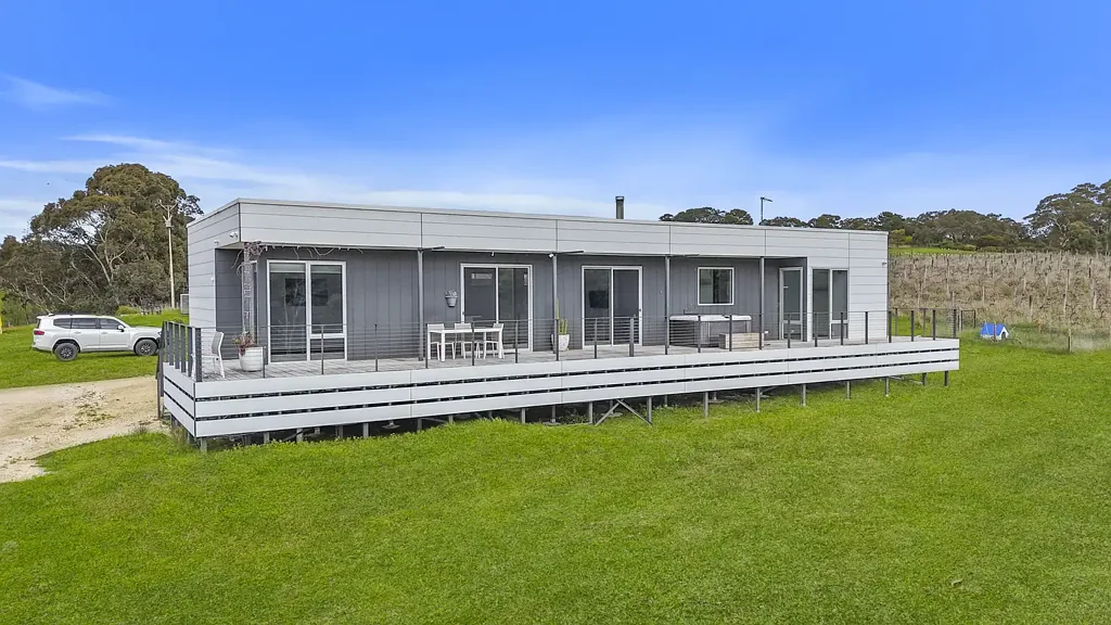 Mount Jagged Discreet & Exceptionally Private on 20 Picturesque Lifestyle Acres