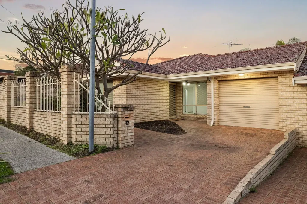 12 Lockwood Street, Yokine, WA 6060