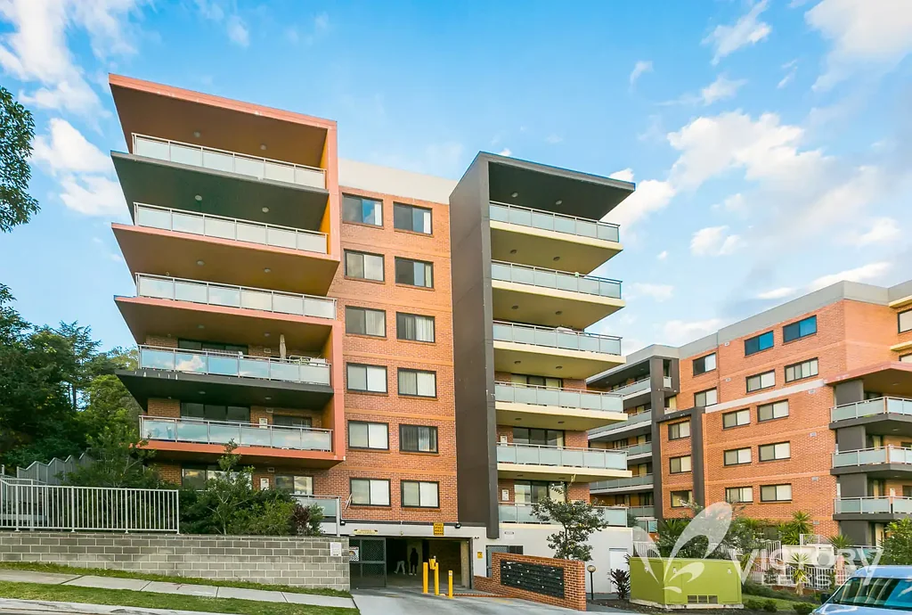 Carlingford 2ਬੈੱਡਰੂਮ Oversize 2 bedroom apartment with 2 car space