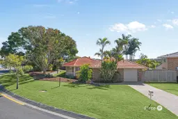 4 Copeton Crescent, Parkinson